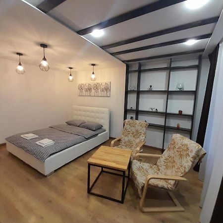 White Rooms On City Center Lviv Dış mekan fotoğraf