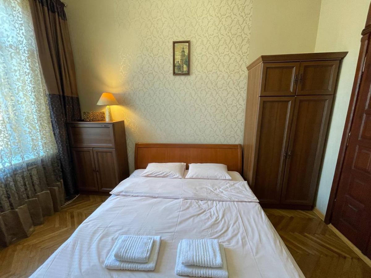 White Rooms On City Center Lviv Dış mekan fotoğraf