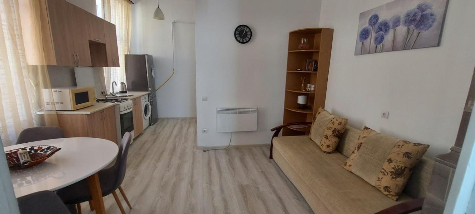 White Rooms On City Center Lviv Dış mekan fotoğraf